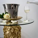 Lion Prestige * Prague