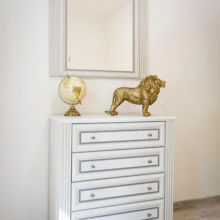 Lion Prestige Praga